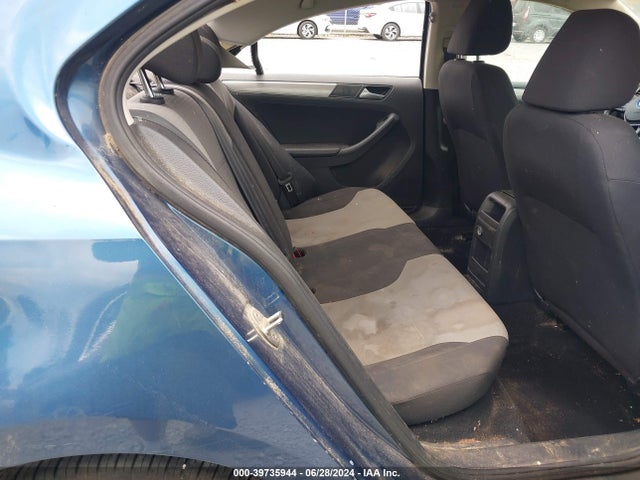 3VW2B7AJ0HM370468 Volkswagen Jetta 1.4t S