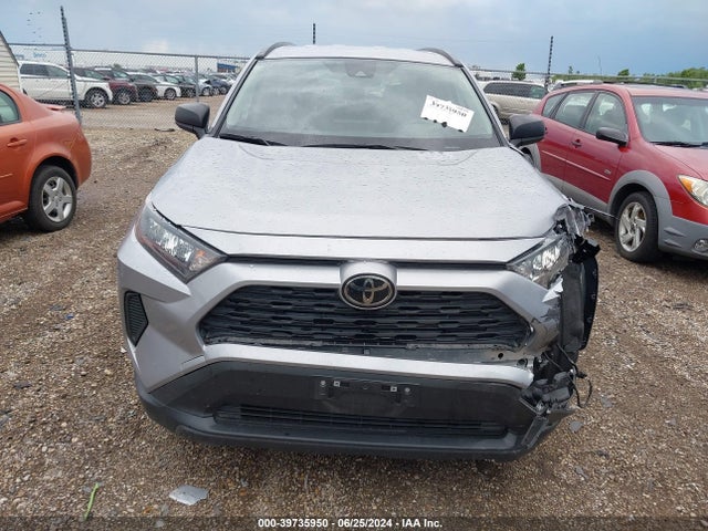 Toyota RAV4 LE 2021 JTMH1RFV5MD069918 Image 12