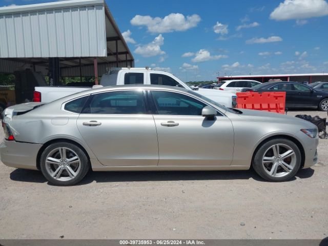 LVY982AK0JP021282 Volvo S90 T5 Momentum