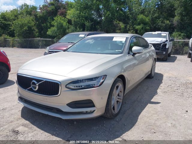 LVY982AK0JP021282 Volvo S90 T5 Momentum