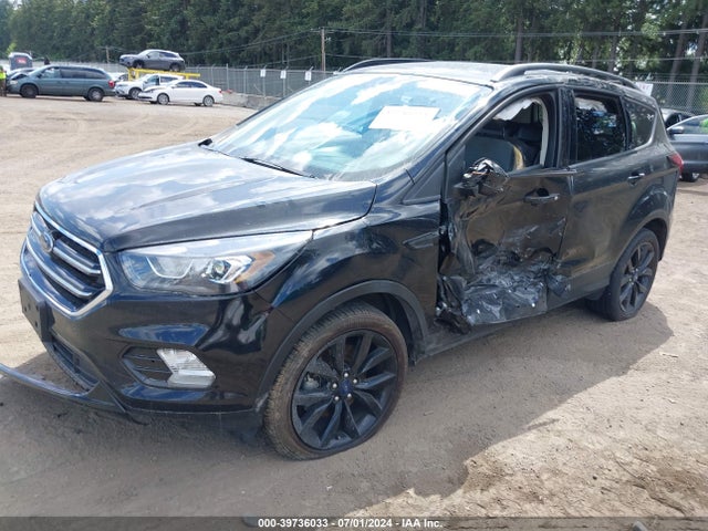 Ford ESCAPE SE 2019 1FMCU9GD1KUC33729 Image 2