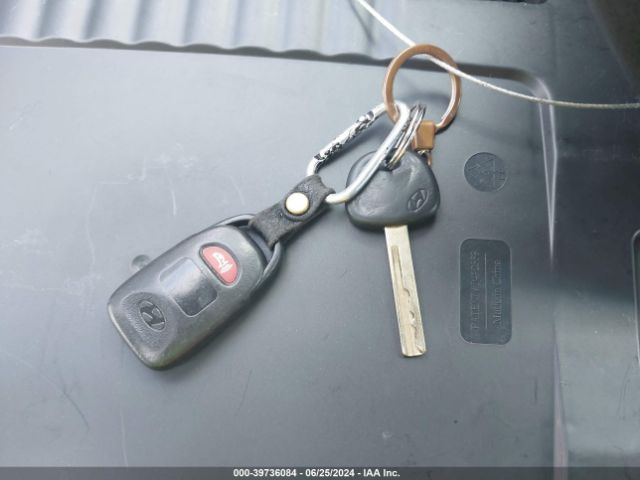 KMHD35LH3HU370480 Hyundai ELANTRA GT