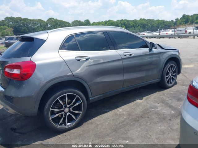WDCTG4EB5FJ153335 Mercedes-Benz GLA 250
