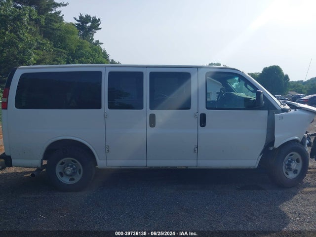 Chevrolet Express 3500 Lt 2017 1GAZGMFFXH1226051 Image 14