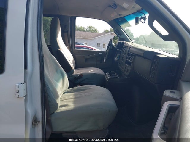 Chevrolet Express 3500 Lt 2017 1GAZGMFFXH1226051 Image 5