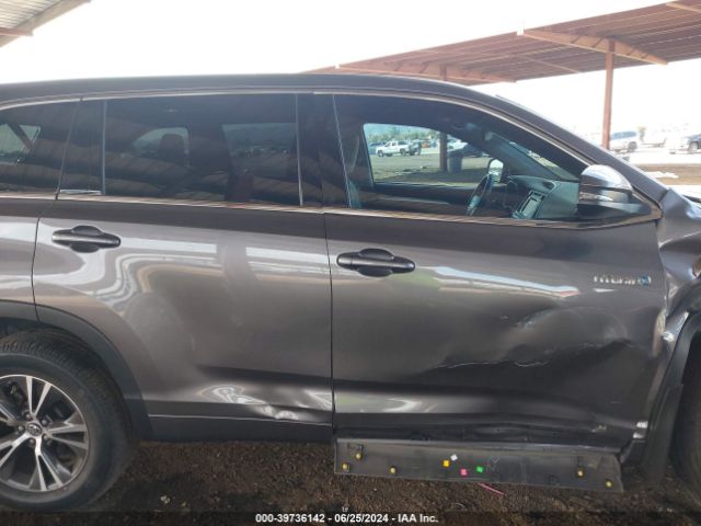 5TDBGRFH5JS040997 Toyota Highlander Hybrid Le