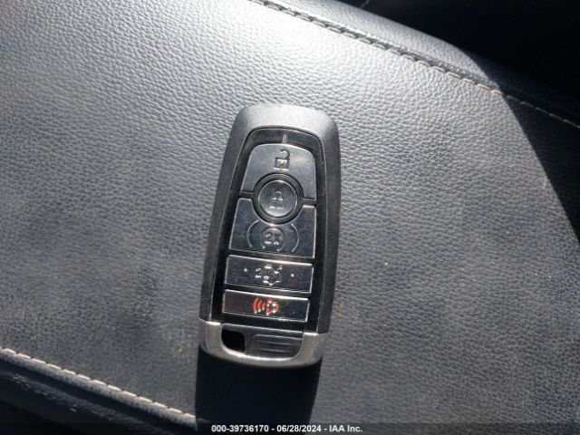 3FA6P0RU9KR138902 Ford Fusion Hybrid Titanium