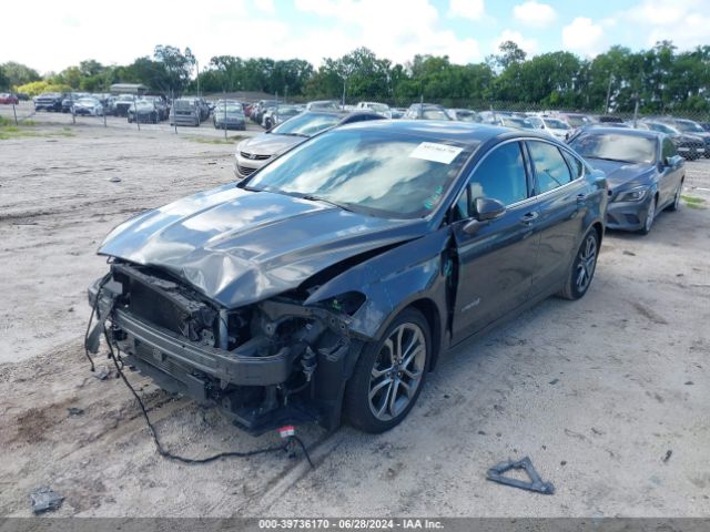 3FA6P0RU9KR138902 Ford Fusion Hybrid Titanium