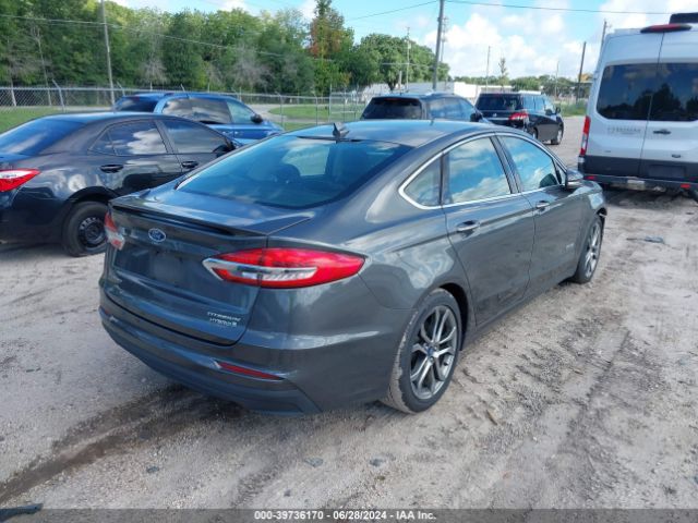 3FA6P0RU9KR138902 Ford Fusion Hybrid Titanium