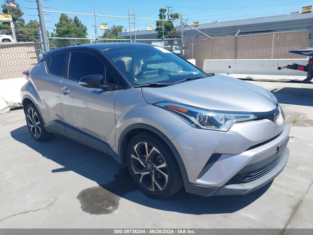 Toyota C-HR XLE 2019 JTNKHMBX5K1029523 главное изображение