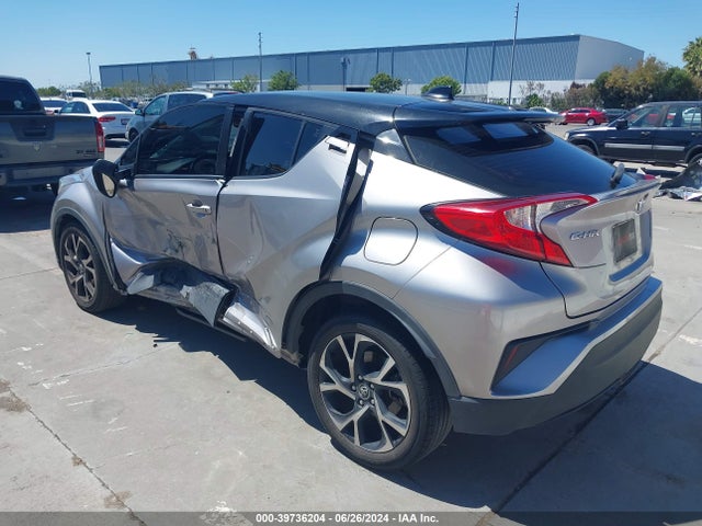 Toyota C-HR XLE 2019 JTNKHMBX5K1029523 Image 3