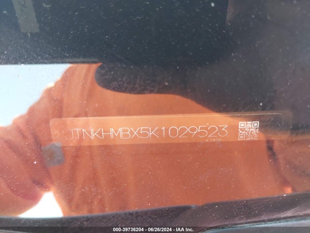 Toyota C-HR XLE 2019 JTNKHMBX5K1029523 Image 9