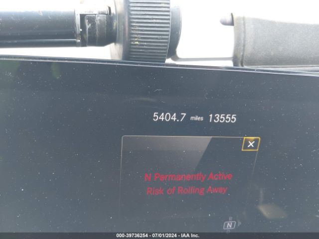 W1K3G4FB8NJ364845 Mercedes-Benz A 220 4matic