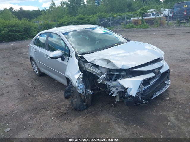 Toyota COROLLA LE 2022 5YFEPMAE9NP301771 Image 1
