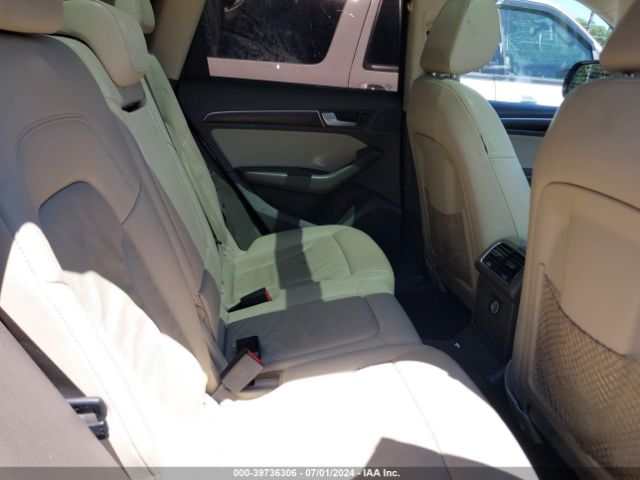 WA1C2AFP2HA073131 Audi Q5 2.0t Premium