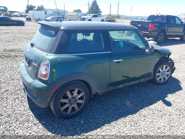 2011 MINI COOPER S WMWSV3C51BTY24932 Photo 3