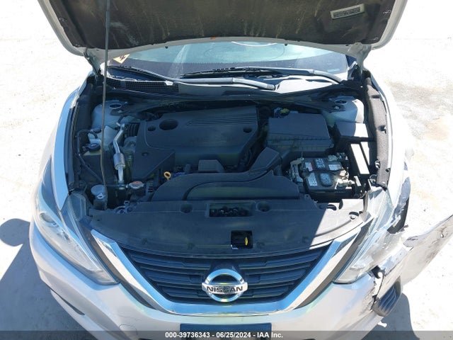 Nissan Altima 2.5 S 2017 1N4AL3AP7HC496827 Image 10
