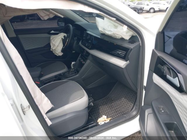 2024 VOLKSWAGEN TAOS 3VV8X7B26RM054839 Photo 4