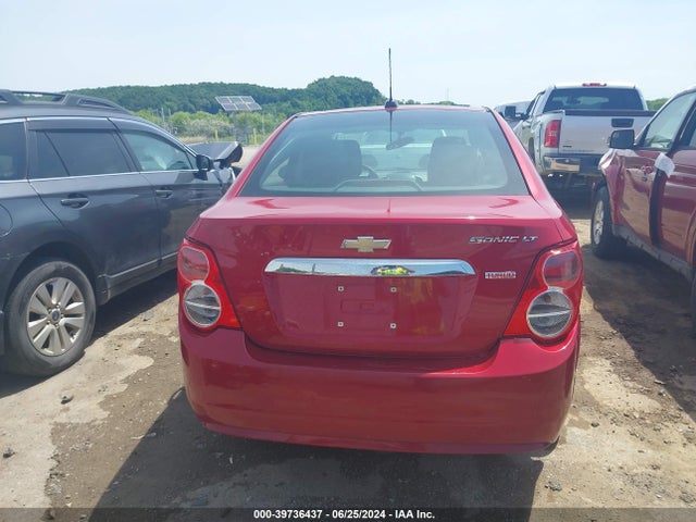 Chevrolet Sonic Lt Auto 2015 1G1JC5SB5F4208750 Image 16