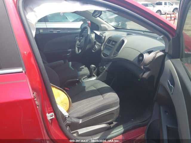 Chevrolet Sonic Lt Auto 2015 1G1JC5SB5F4208750 Image 5