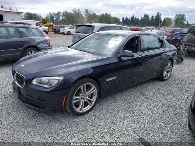 BMW 750LI 2015 WBAYE8C56FD781311 Image 2