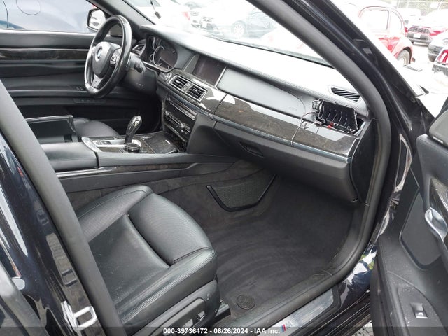 BMW 750LI 2015 WBAYE8C56FD781311 Image 5