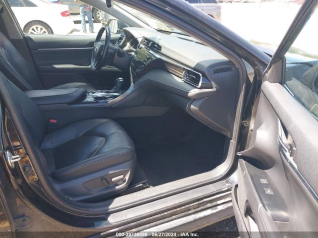 4T1F11AK7LU351090 Toyota CAMRY XLE