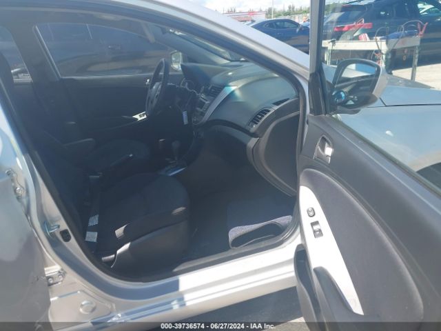 KMHCT5AE3HU313426 Hyundai ACCENT SE
