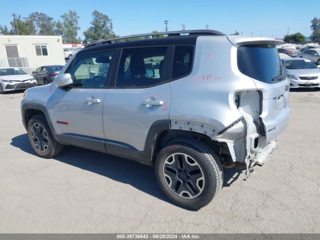 ZACCJBCT3FPB79813 Jeep Renegade Trailhawk