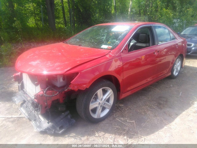Toyota CAMRY SE 2014 4T1BF1FK9EU857774 Image 2