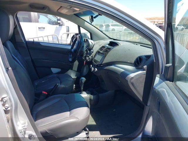 Chevrolet Spark 1lt Auto 2014 KL8CD6S92EC550363 Image 5