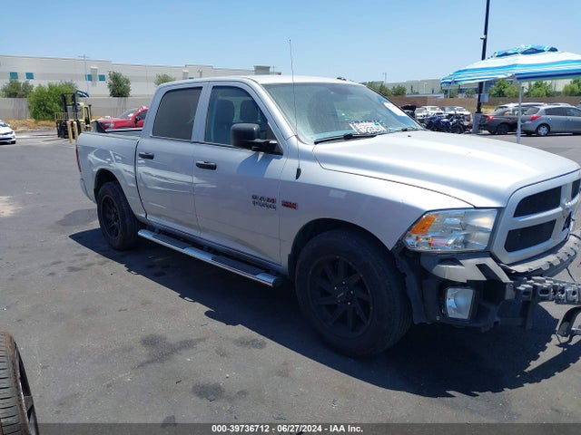 3C6RR6KT3HG782963 RAM 1500 Express  4x2 5'7 Box