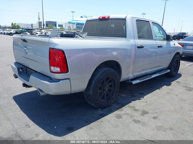 3C6RR6KT3HG782963 RAM 1500 Express  4x2 5'7 Box