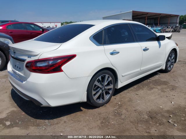 1N4AL3AP3HC143095 Nissan Altima 2.5 Sr