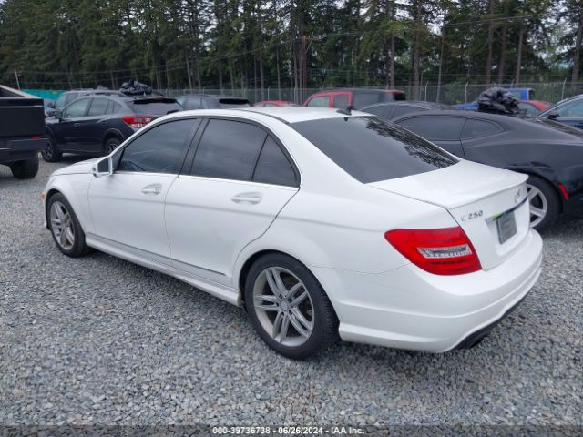 WDDGF4HB4ER304905 Mercedes-Benz C 250 Luxury/sport