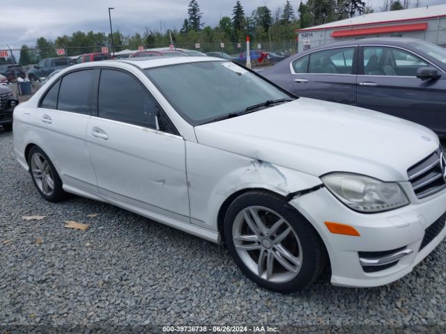 WDDGF4HB4ER304905 Mercedes-Benz C 250 Luxury/sport