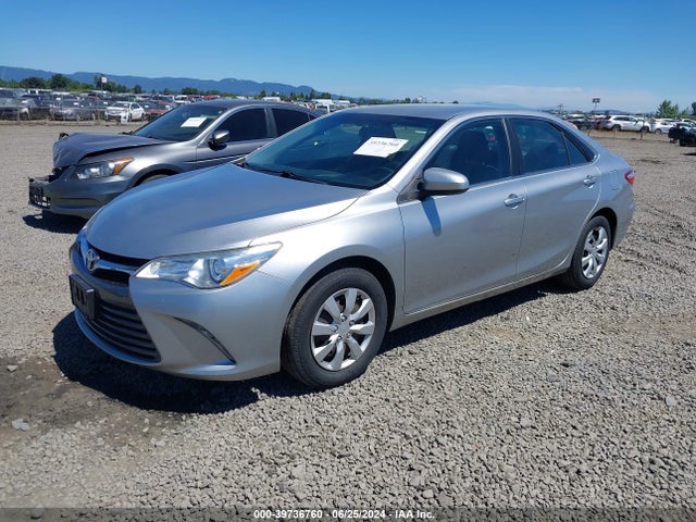 Toyota CAMRY LE 2015 4T1BF1FK8FU106635 Image 2