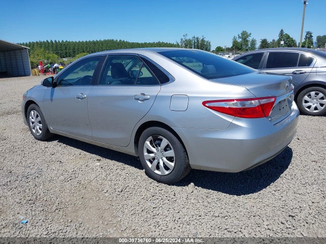Toyota CAMRY LE 2015 4T1BF1FK8FU106635 Image 3
