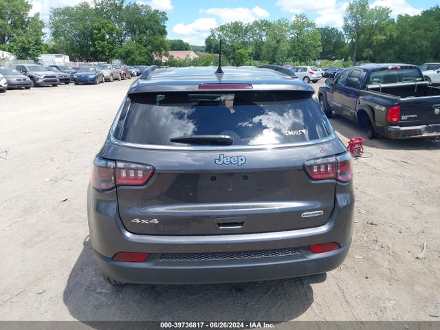 Jeep Compass Latitude Lux 4x4 2022 3C4NJDFB7NT134081 Image 16