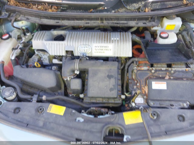Toyota Prius Three 2014 JTDKN3DU3E1845192 Image 10