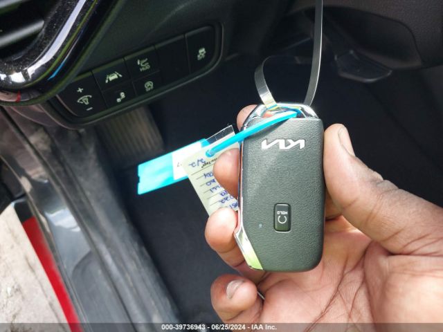KNDJ53AF6N7838123 KIA Soul Turbo