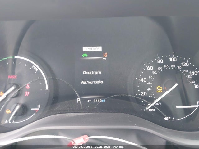 Toyota SIENNA LE 2024 5TDKRKEC9RS201273 Image 7