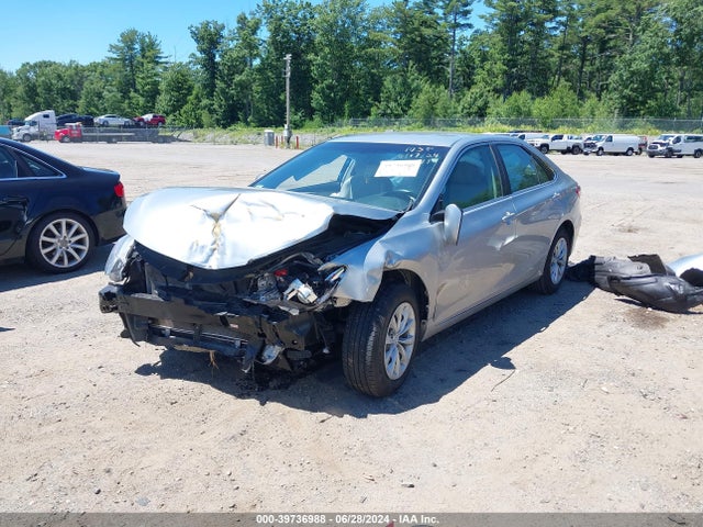 Toyota CAMRY LE 2016 4T4BF1FK8GR566711 Image 2