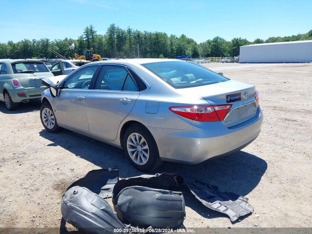 Toyota CAMRY LE 2016 4T4BF1FK8GR566711 Image 3