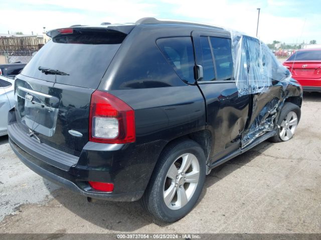 1C4NJDEB1ED817398 Jeep Compass Latitude