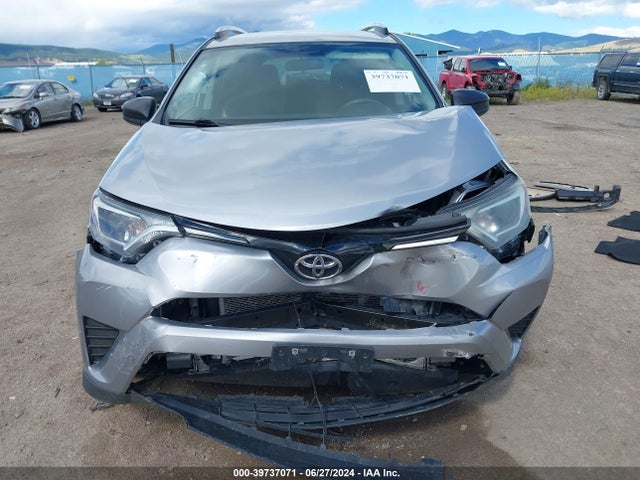 Toyota RAV4 LE 2016 2T3BFREV9GW423990 Image 12