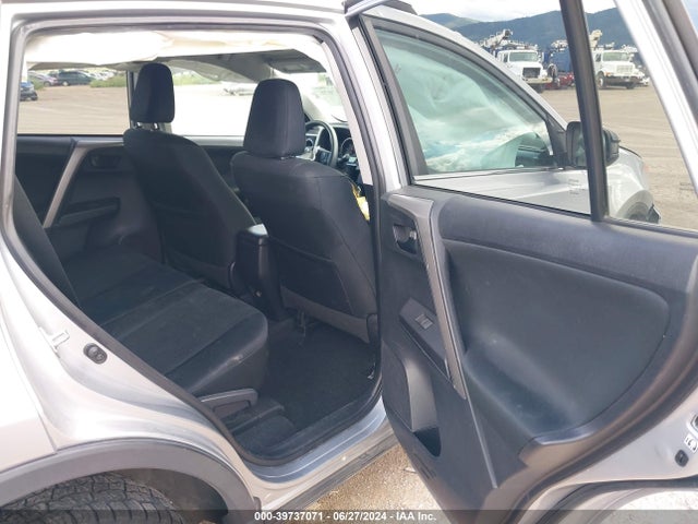 Toyota RAV4 LE 2016 2T3BFREV9GW423990 Image 8
