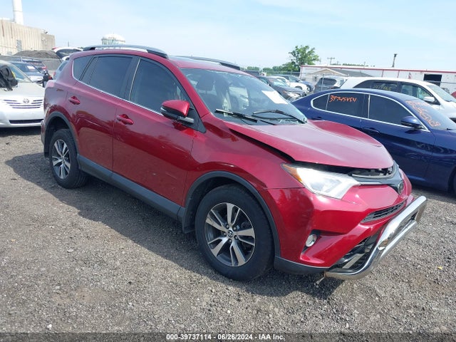 Toyota Rav4 Xle 2018 2T3RFREV3JW786047 Image 1