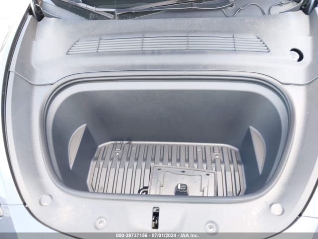 7SAYGDEE1PF886984 Tesla Model Y