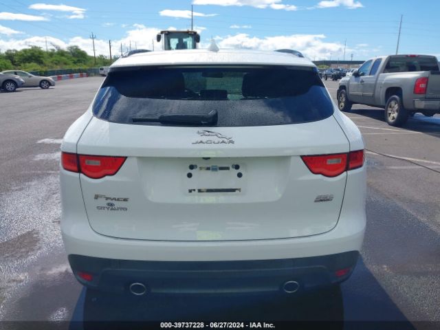 SADCJ2BV2HA074044 Jaguar F-pace 35t Premium